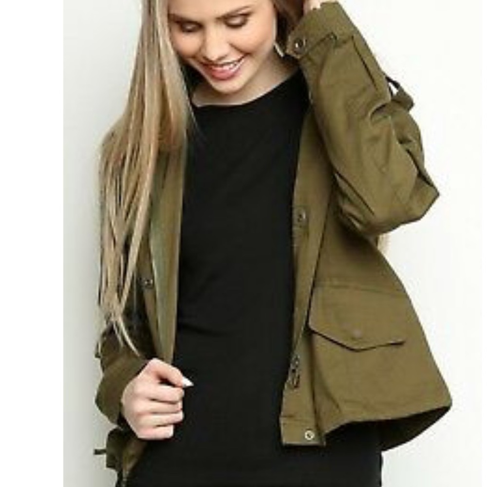 Brandy Melville Army Green Cropped Jacket
